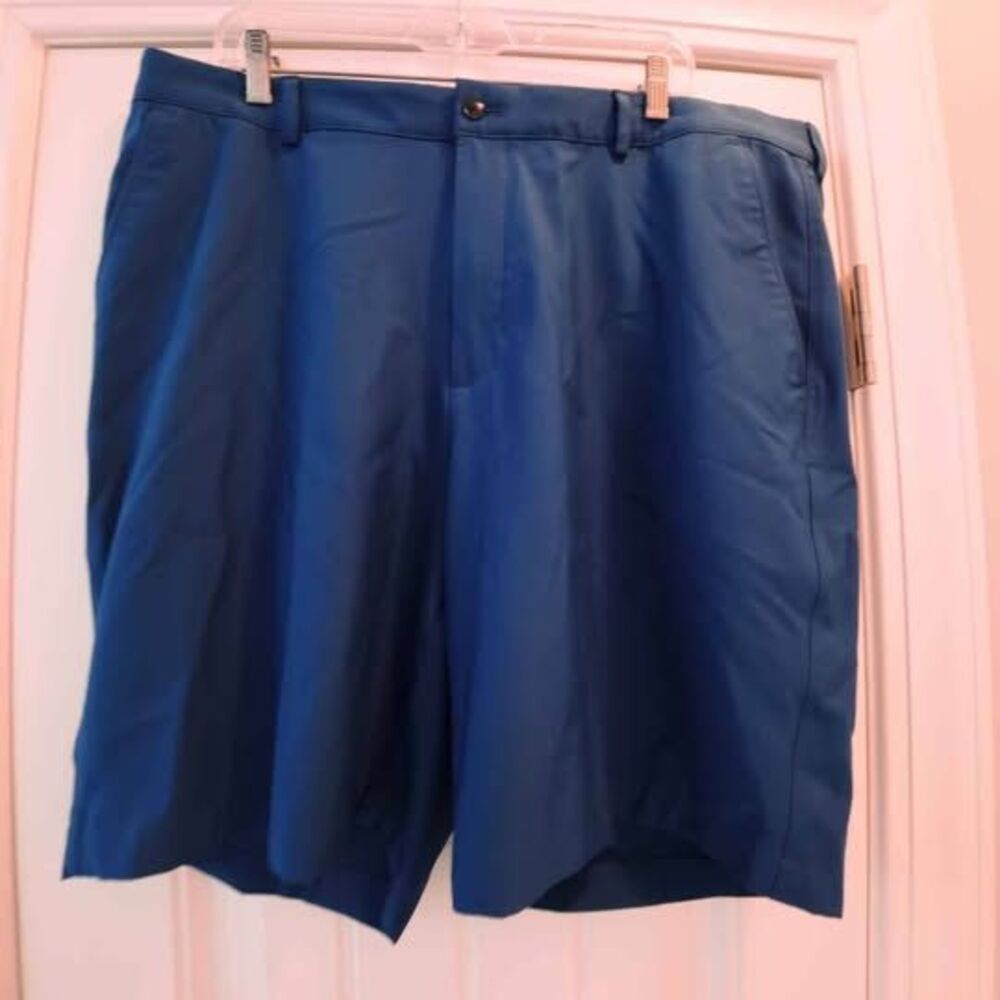 Greg Norman Men's Golf Shorts Size 40
